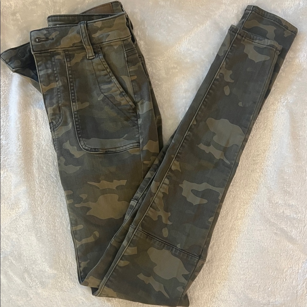 Camouflage Skinny Jeans